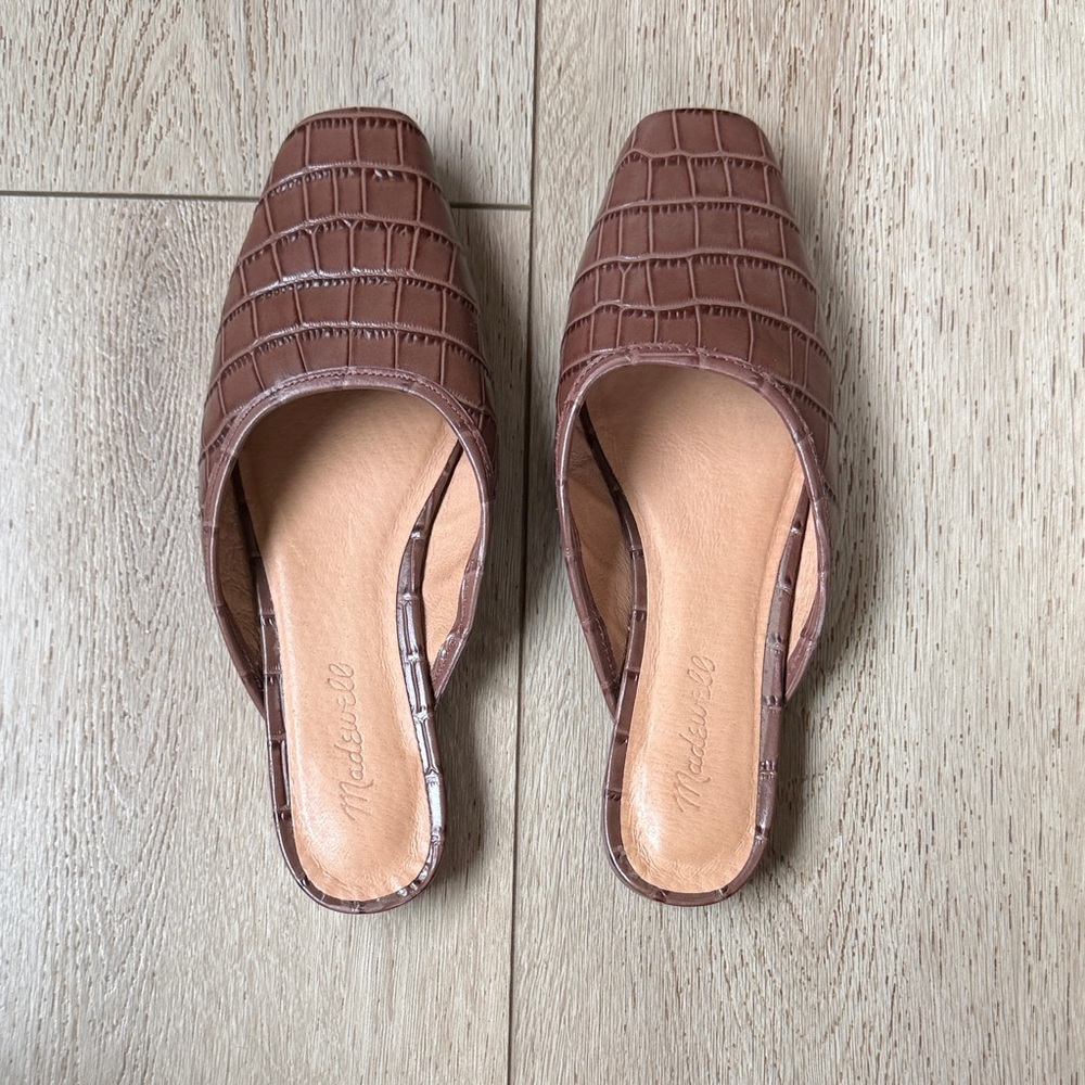 Madewell Croc-Embossed Slide Mules in Brown